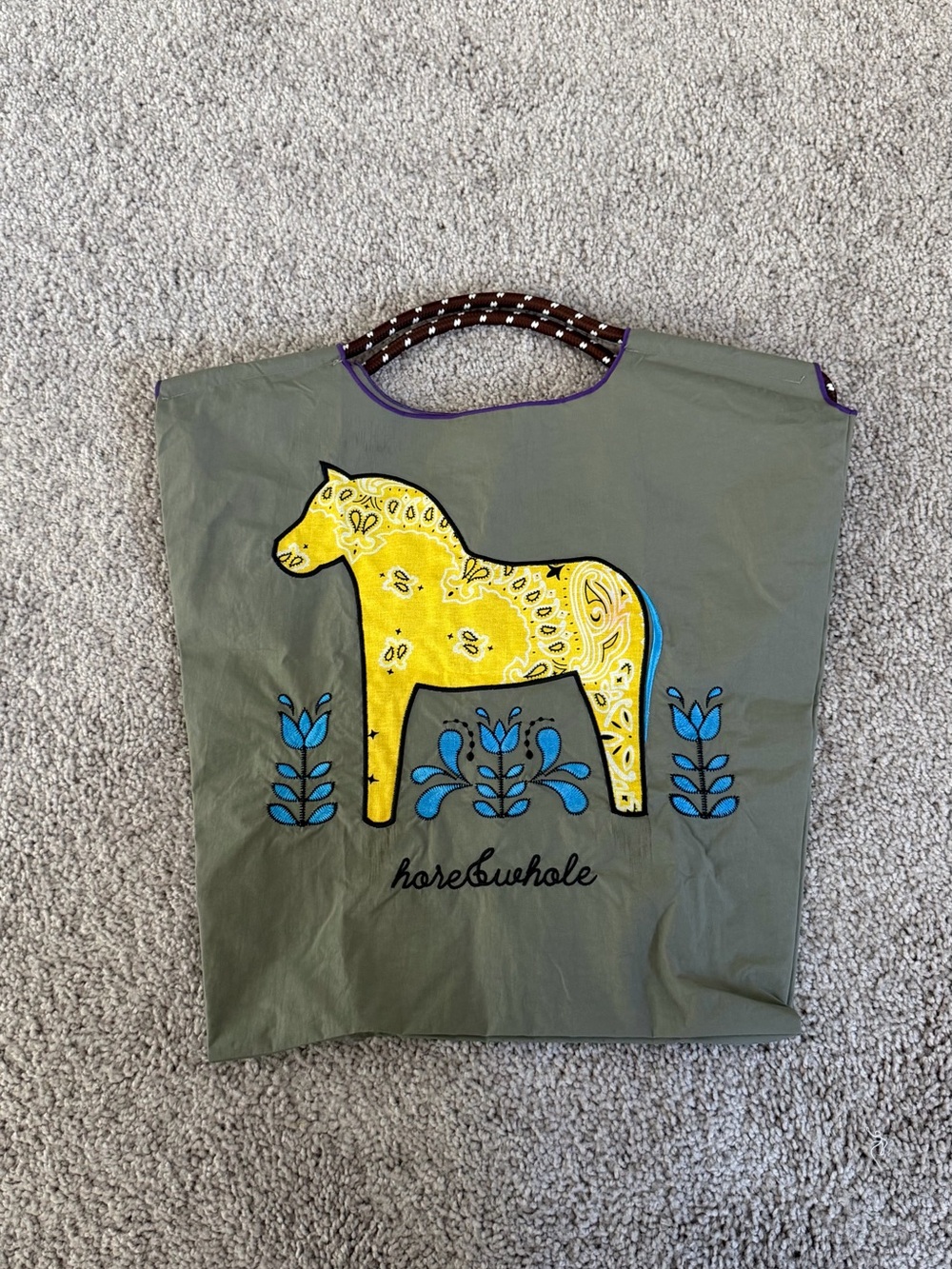 Tote bag
